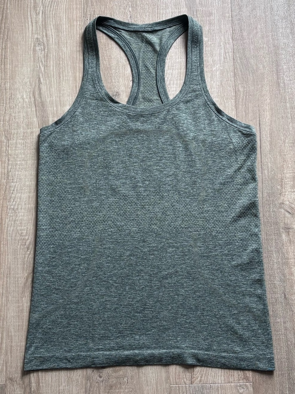 Lululemon Swiftly Tech Racerback